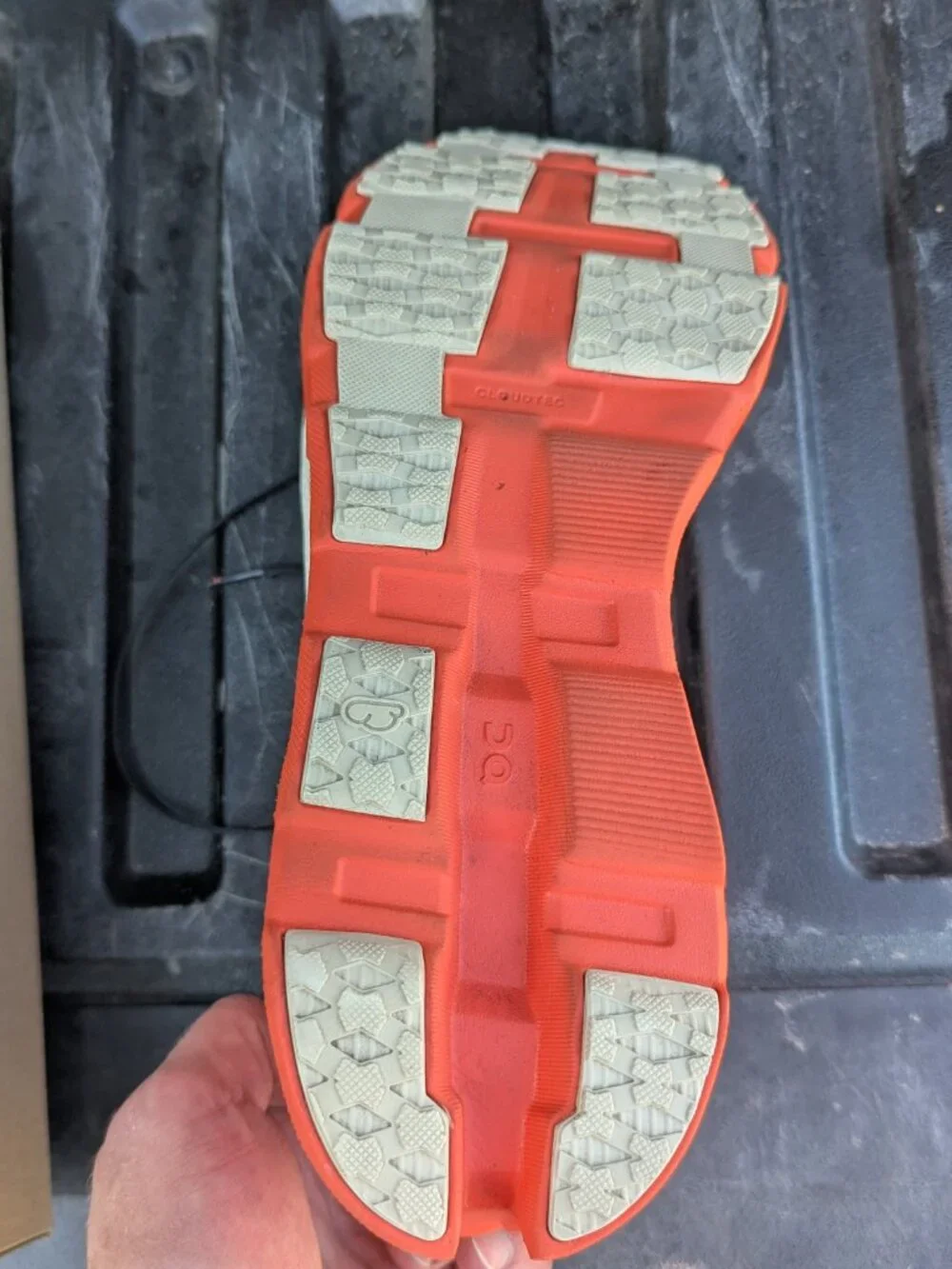 Cloudmonster Hyper - Orange and White 11.5